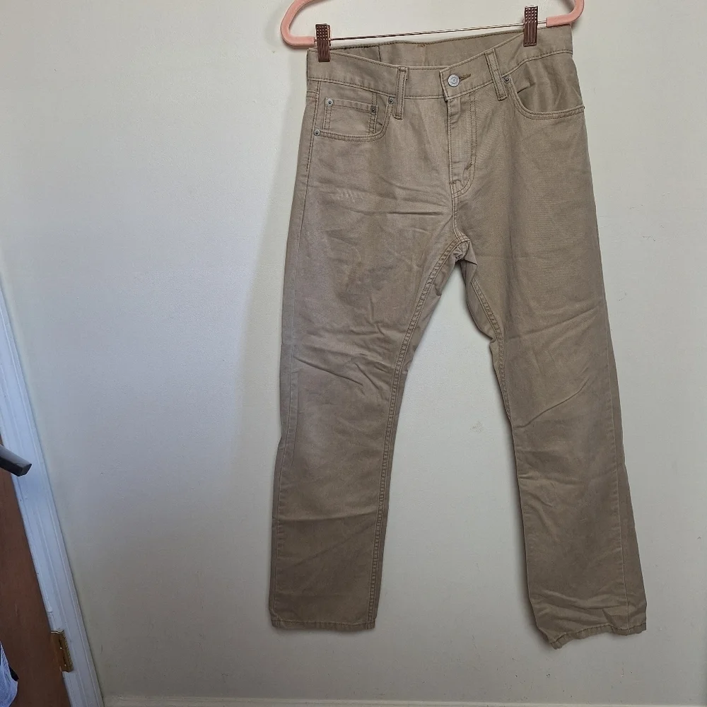 Levi's Men's 514 Straight Leg Tan 100% Cotton Khaki Chinos Size 29 x 30